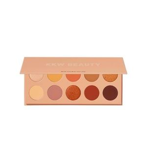 *NEW* KKW Classic Eye Shadow Palette